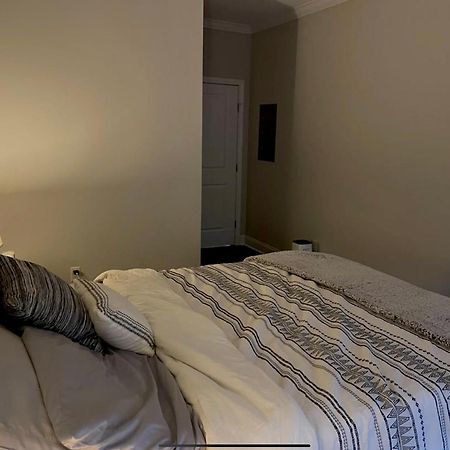 Double Bedroom With Private En-Suite Лондон Екстериор снимка